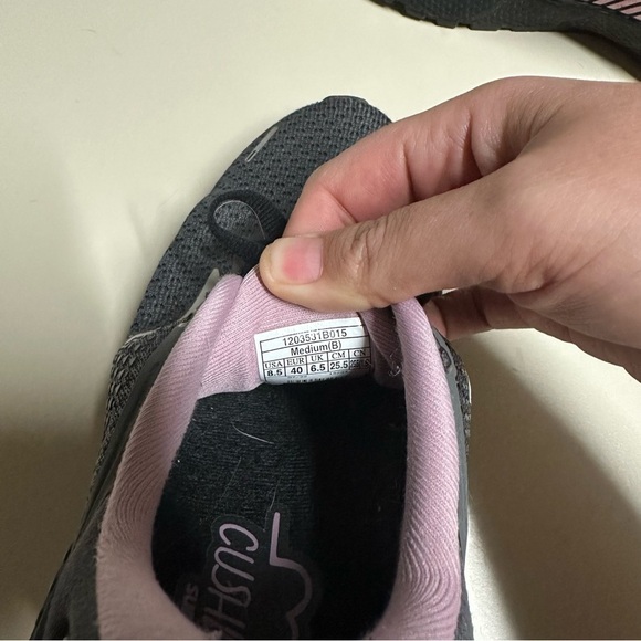 Brooks Womens Running Adrenaline GTS Athletic Shoes Size 8.5 Black Purple - Picture 2 of 12